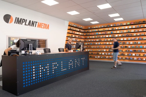 CONTACT-PAGE-IMG_1935